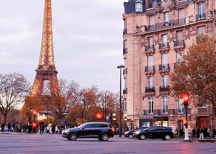 Elysees Charm