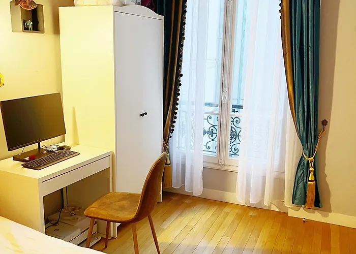 Apartment Elysees Charm *